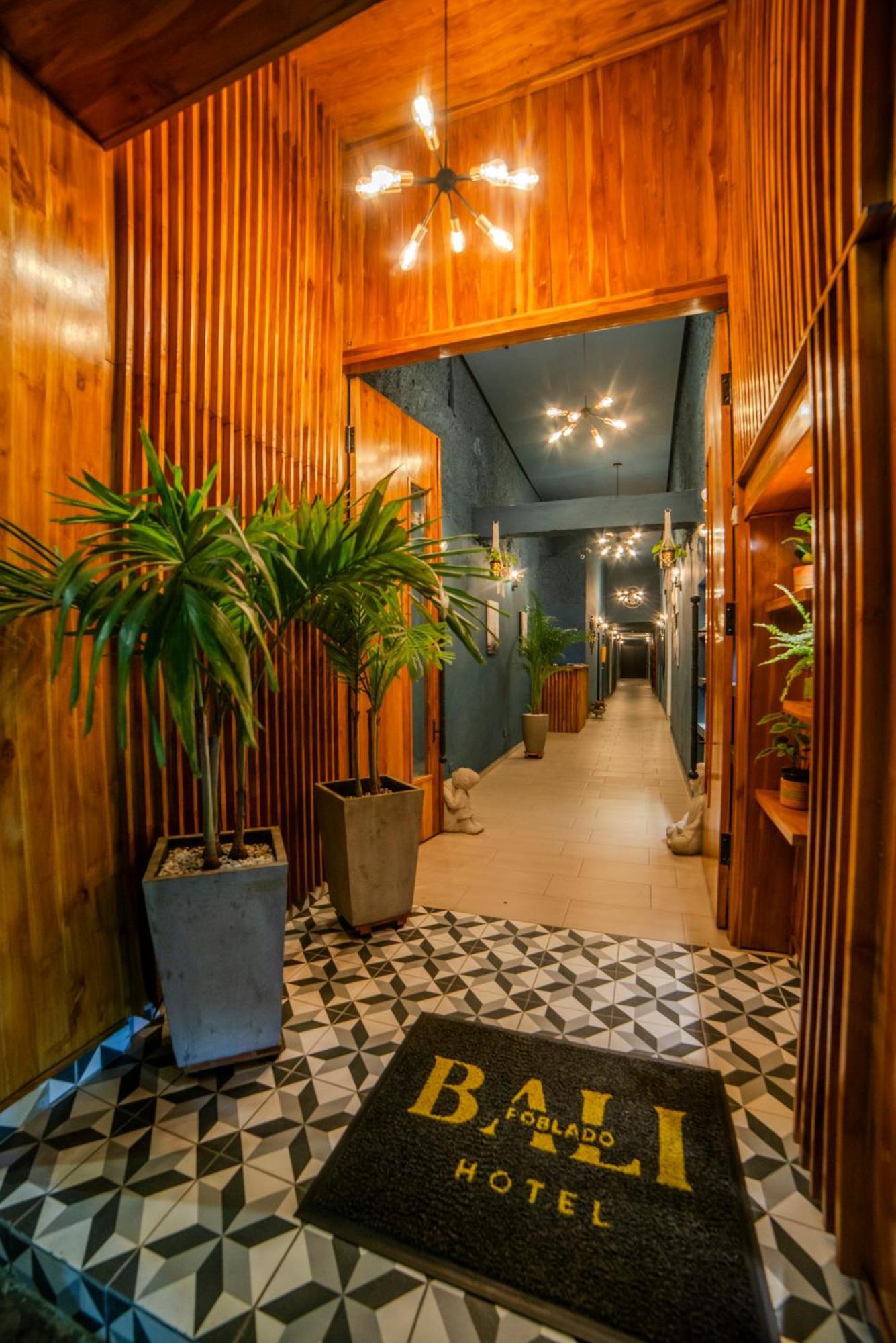 Hotel Bali At Poblado Medellín Extérieur photo