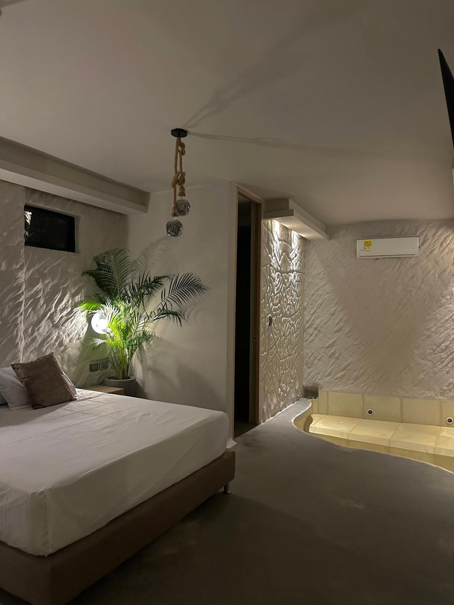 Hotel Bali At Poblado Medellín Extérieur photo