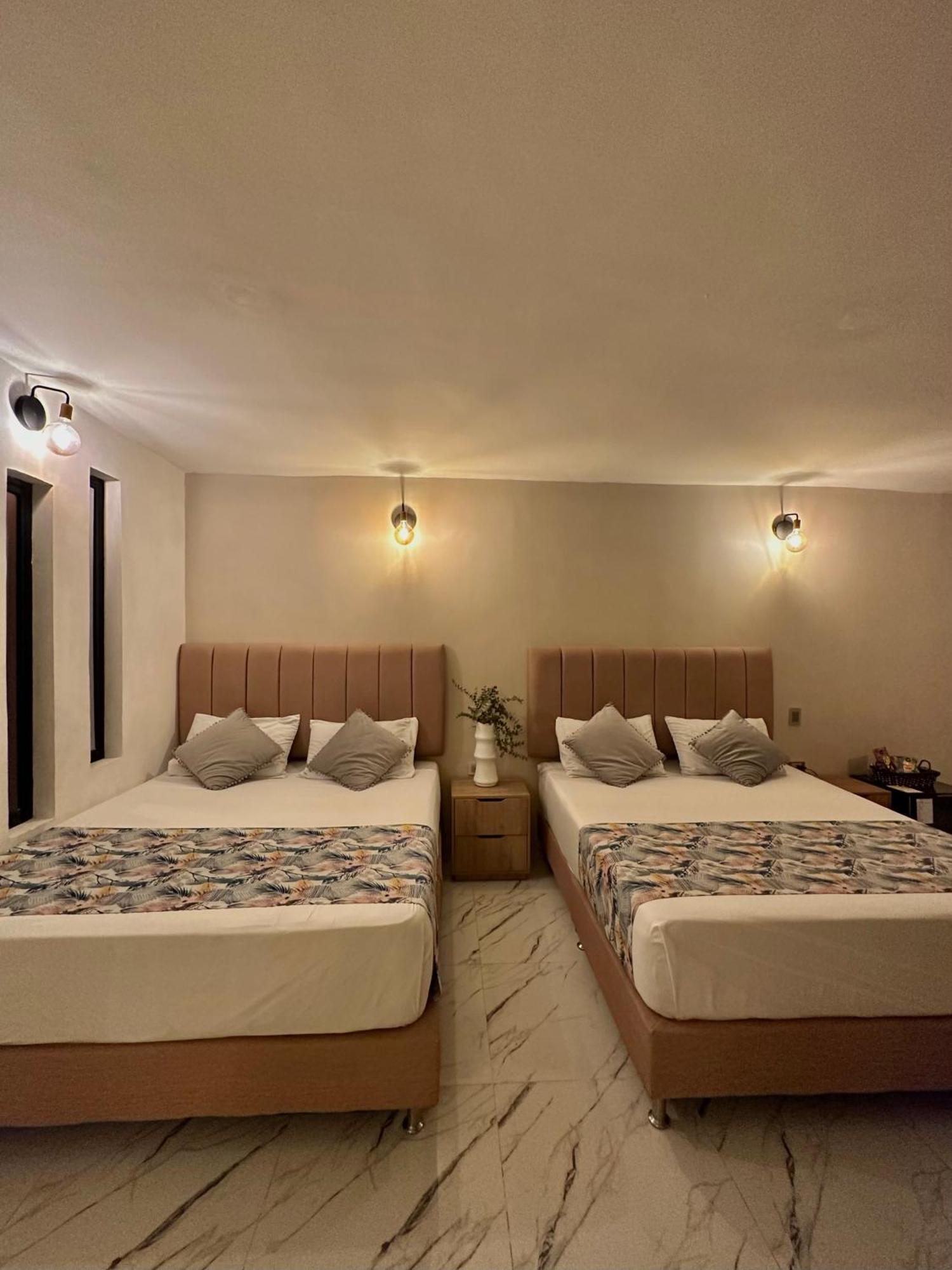Hotel Bali At Poblado Medellín Extérieur photo