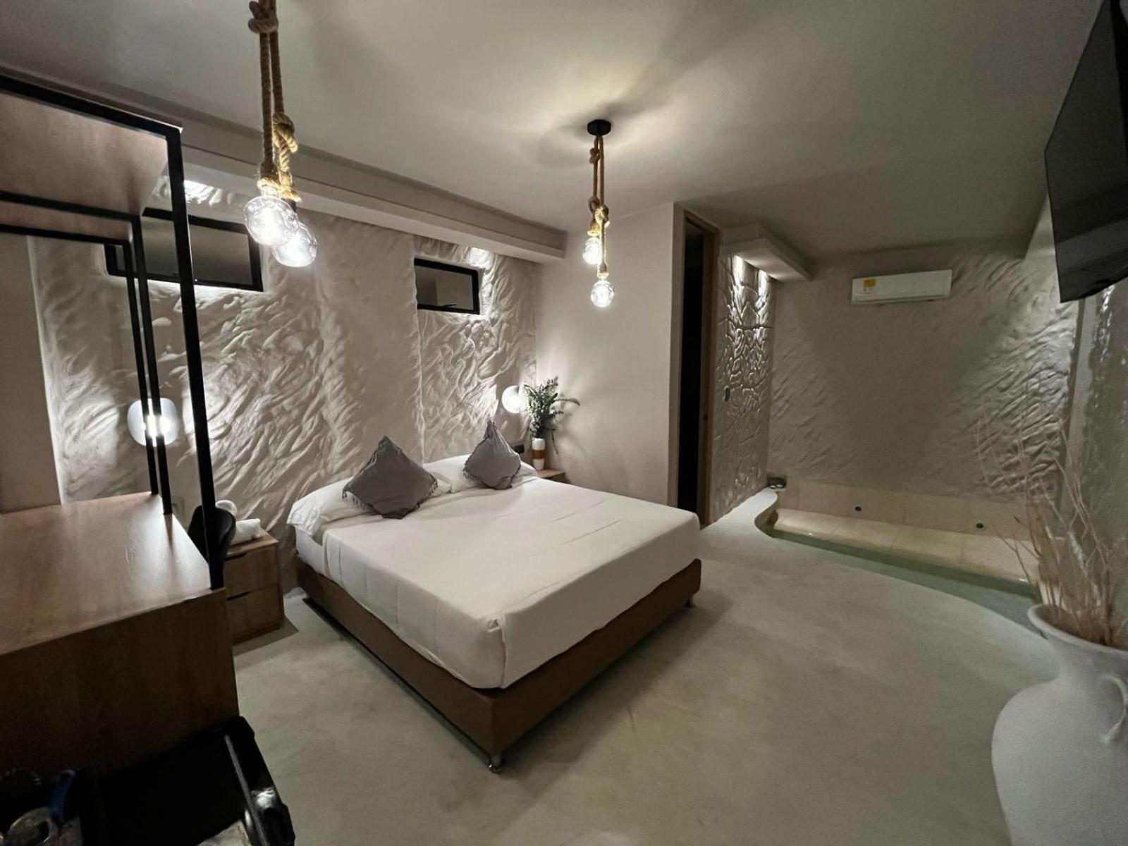 Hotel Bali At Poblado Medellín Extérieur photo